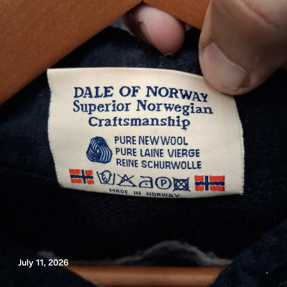 Dale of Norway US Ski Team Navy Blue Fair Isle Snowflake Sweater Size Medium